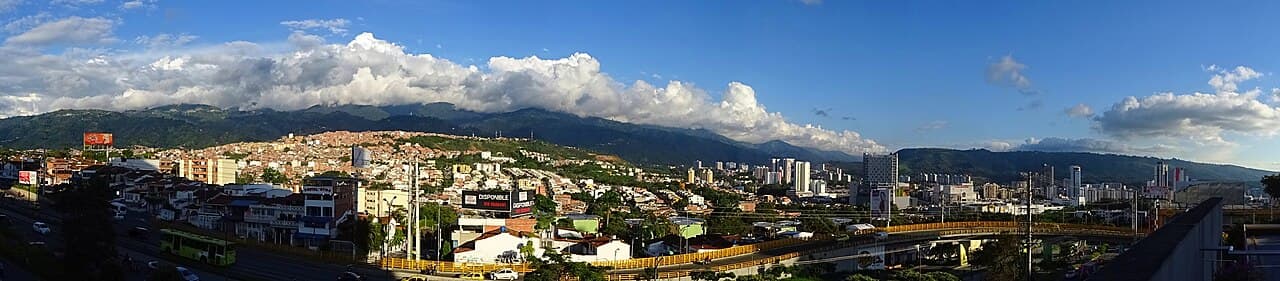 Transporte ejecutivo Floridablanca - vista ciudad y Aeropuerto Palonegro (BGA) — vía Bucaramanga