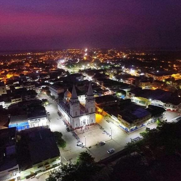 Transporte ejecutivo Magangué - vista ciudad y Aeropuerto Baracoa (MGN)